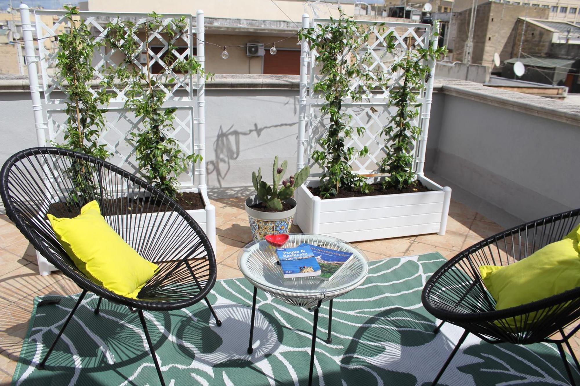 Rooftop Zahra Apartment Bari Eksteriør billede